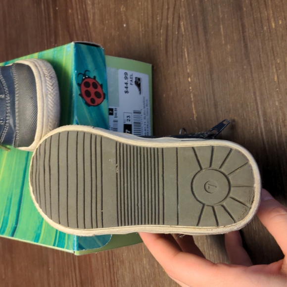 Baby/toddler high top sneakers - Picture 7 of 7